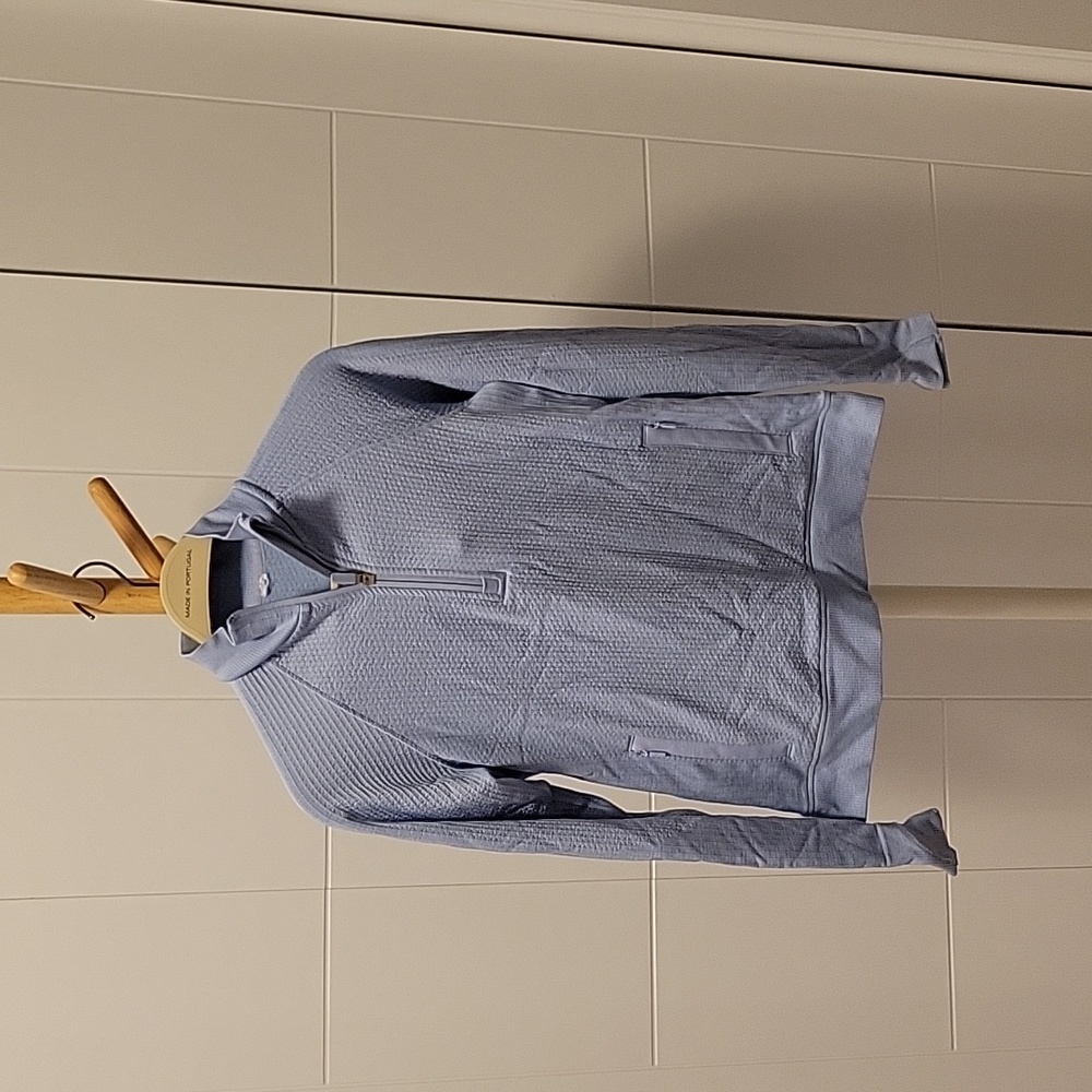 Lululemon 1/4 top